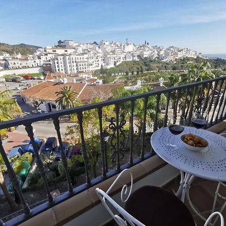 Apartamento Maria Platero Centrico Y Con Las Mejores Vistas Del Casco Antiguo La Montana Y El Mar Mediterraneo Frigiliana Ngoại thất bức ảnh